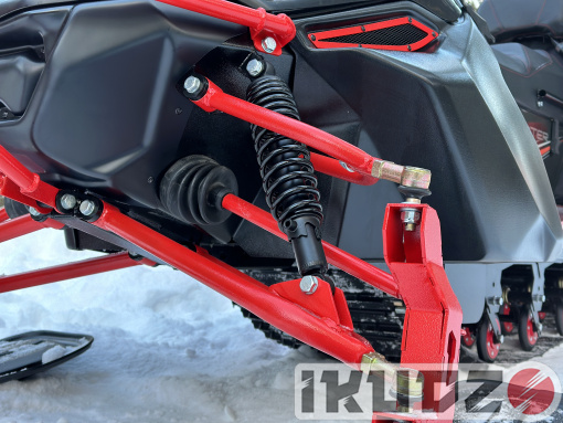 IKUDZO HUNTER 650LK 28 Expert V2 snowmobile