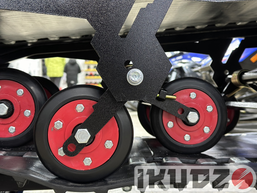 IKUDZO HUNTER 650LK 28 Expert V2 snowmobile